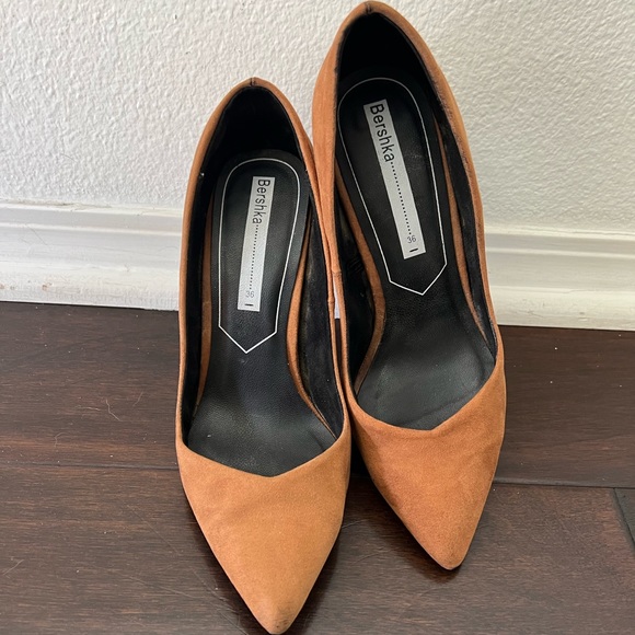 COPY - Bershka Heels - Picture 6 of 8